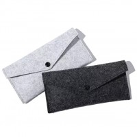 Wholesale small custom high quality gift felt bag with button